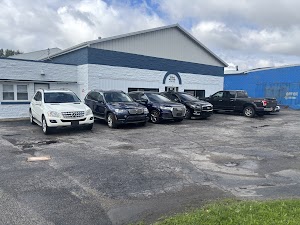 Tom's Auto Clinic LLC place picture